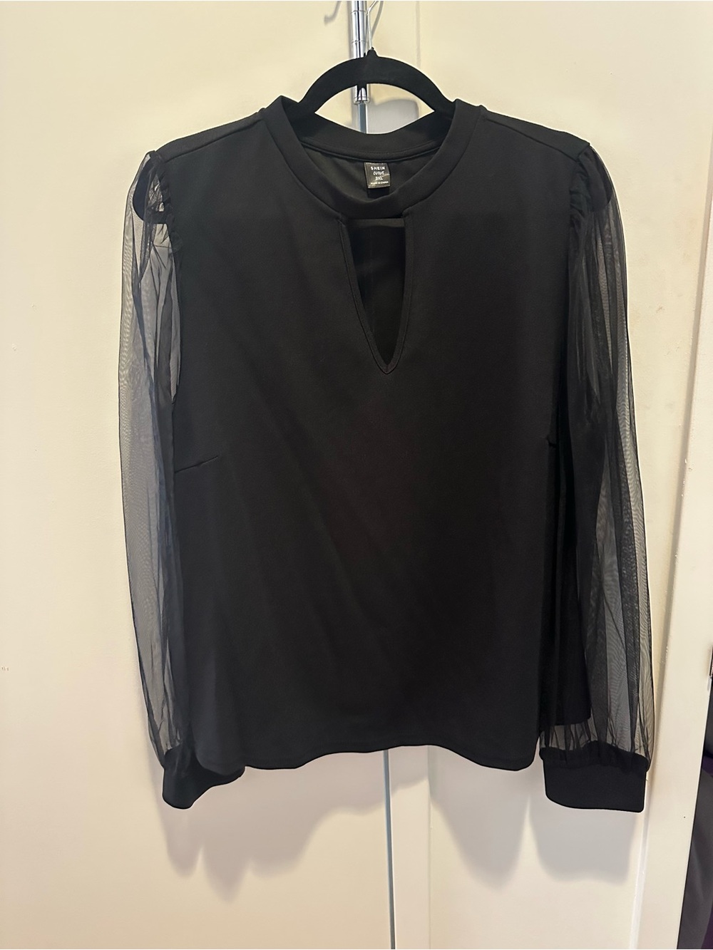 SHEIN Black Sheer Sleeve Keyhole Blouse